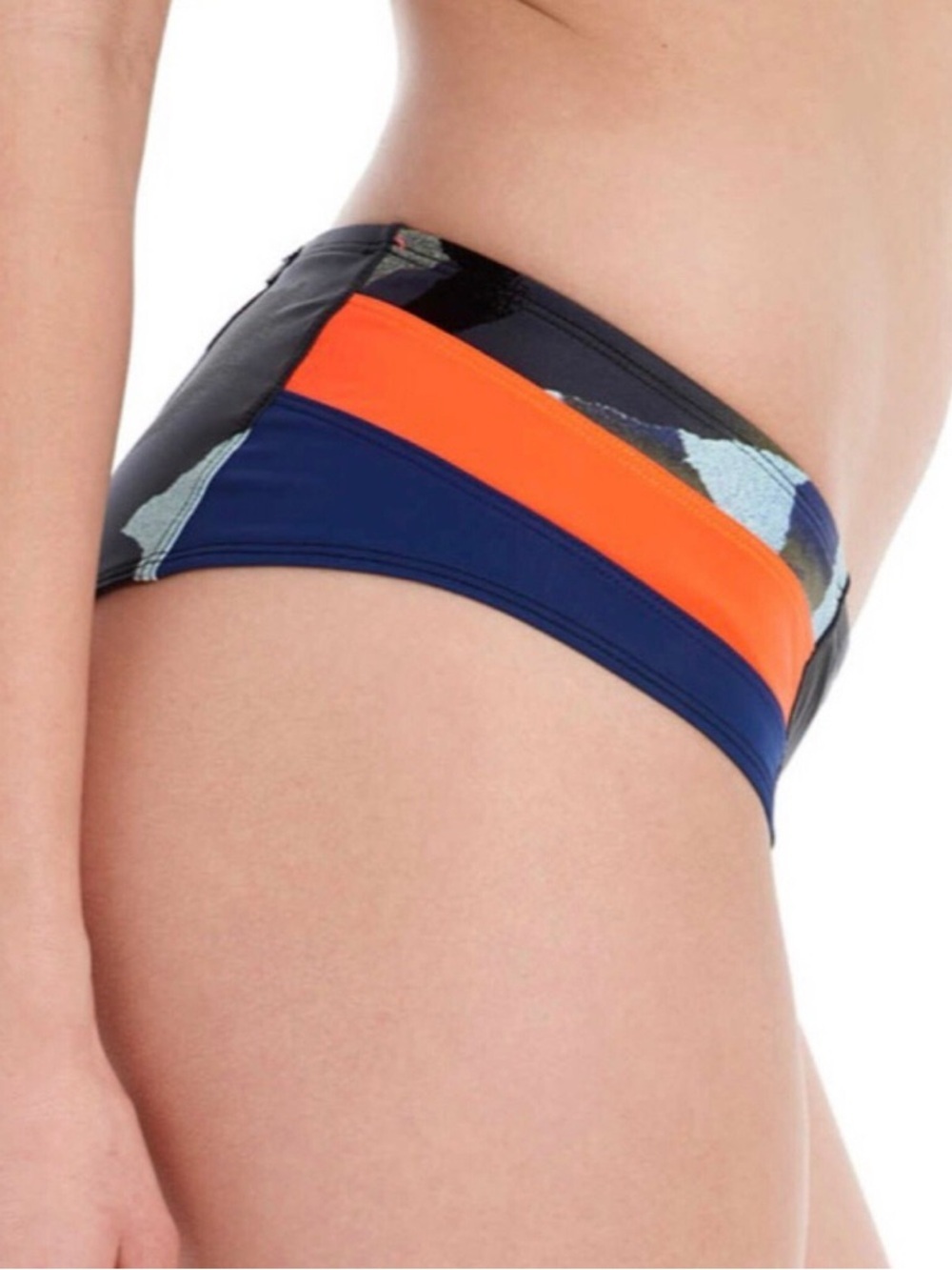 Lole Dauphinee bikini Sporty  Set in Navy, Olive & Red Accents - Picture 3 of 9